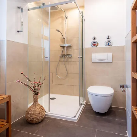 Kaiserbad-heringsdorf-traumhaftes-feriendomizil-charlot Apartment